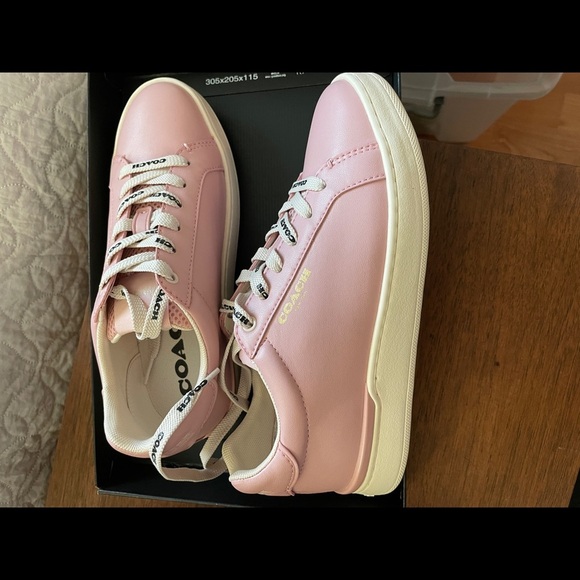 Coach Shoes | Coach Clip Leather Low Top Tennis Shoes Pink - Size 6 - Picture 10 of 12